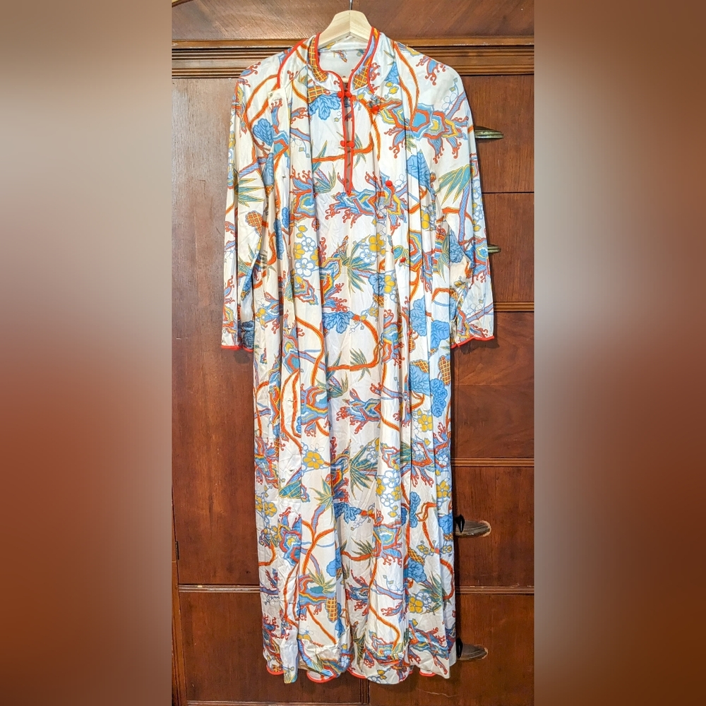Vanity Fair Nightgown and Robe